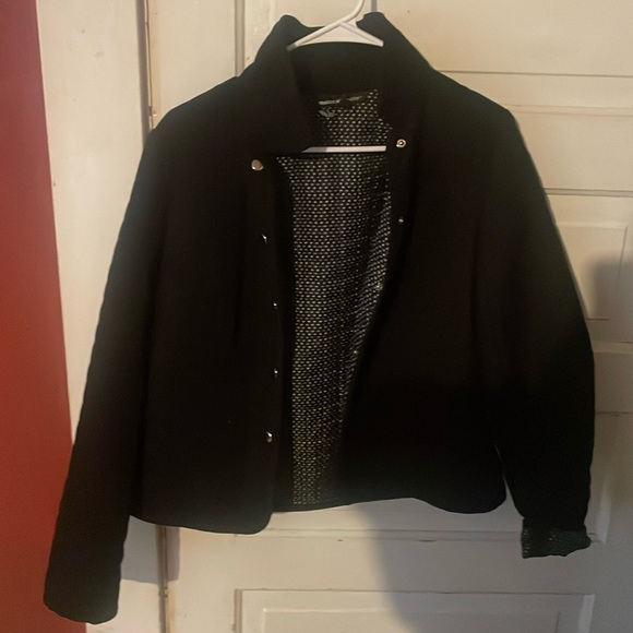 Coat a little thin better for fall then winter - Picture 1 of 3